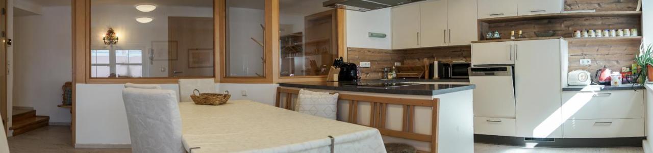 Modern Apartment In The City Center Of Bad Ischl Bagian luar foto